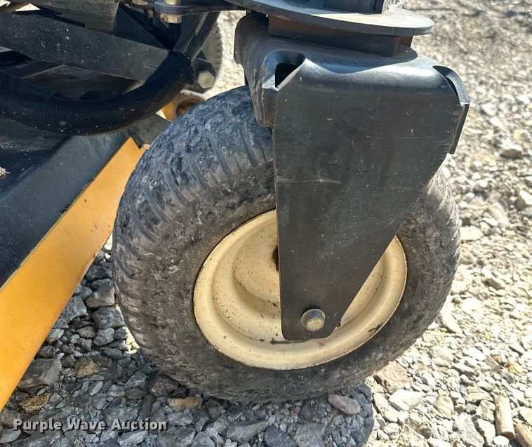 image for item ML9232 2009 Cub Cadet Tank S7237  lawn mower