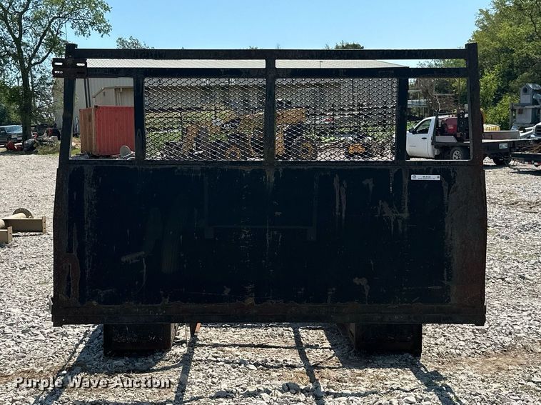 image for item ML9233 Flatbed