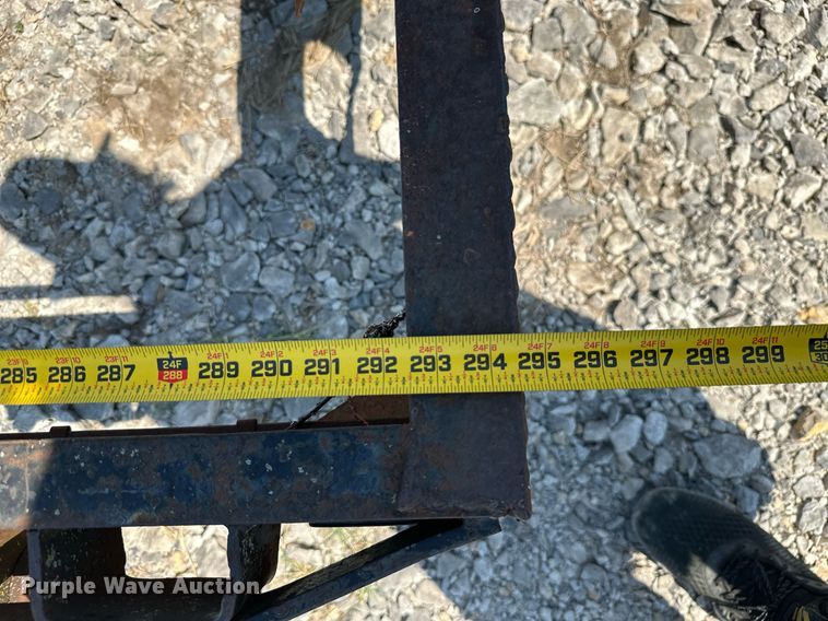 image for item ML9233 Flatbed