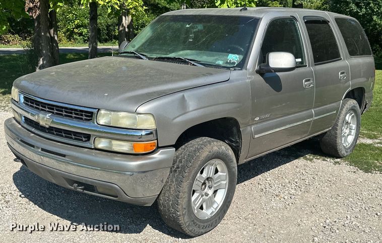 image for item ML9234 2003  Chevrolet Tahoe  SUV