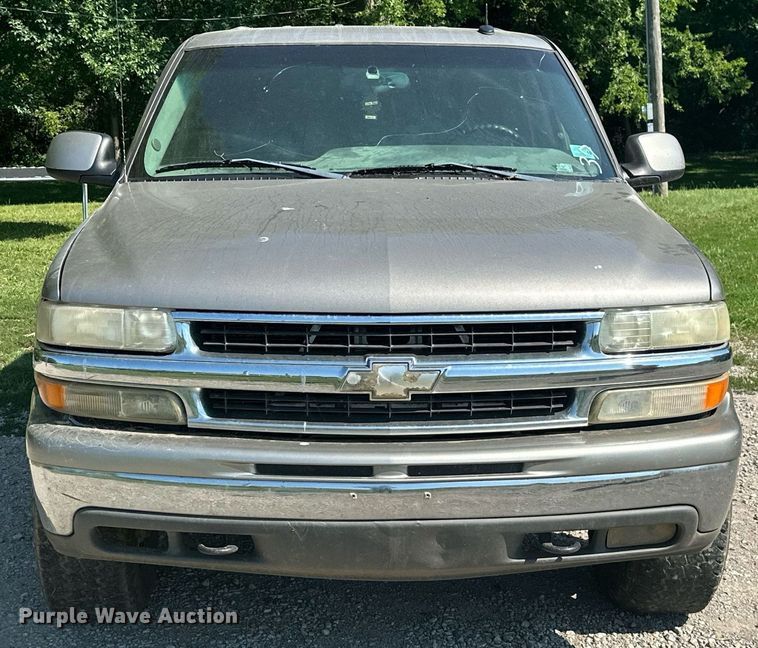 image for item ML9234 2003  Chevrolet Tahoe  SUV