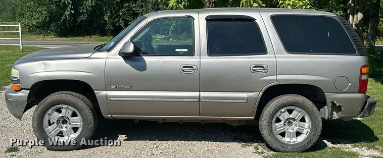 image for item ML9234 2003  Chevrolet Tahoe  SUV
