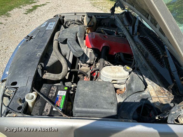 image for item ML9234 2003  Chevrolet Tahoe  SUV