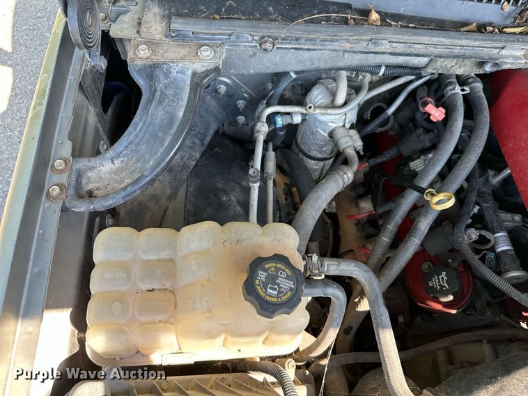 image for item ML9234 2003  Chevrolet Tahoe  SUV