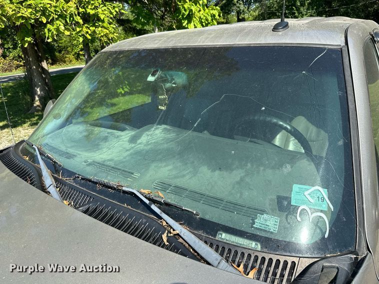 image for item ML9234 2003  Chevrolet Tahoe  SUV