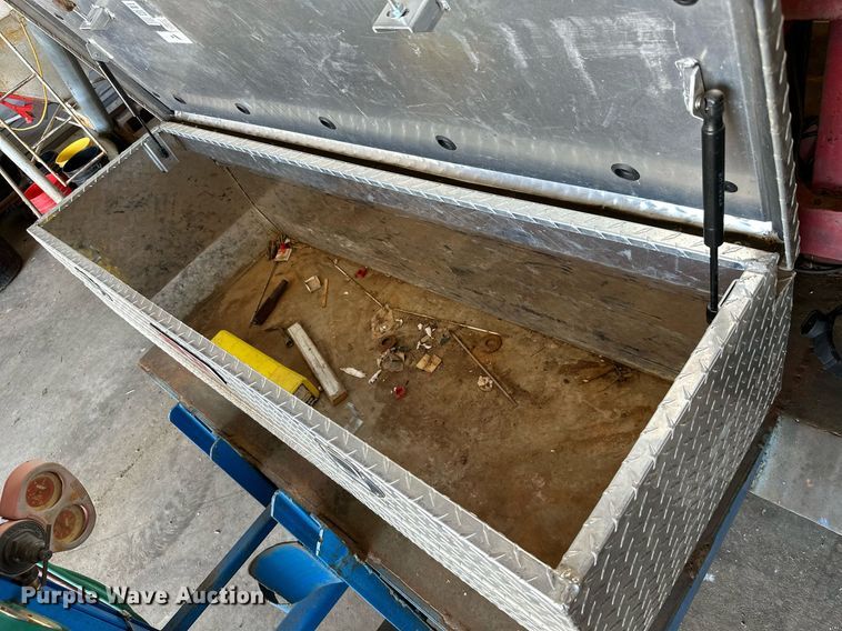 image for item ML9235 Lincoln Electric Outback 185  welder/generator