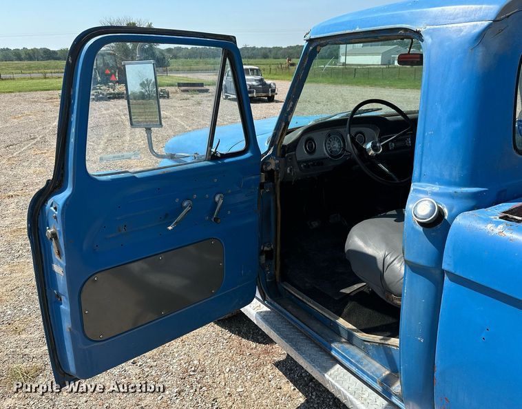 image for item ML9236 1966 Ford F100  pickup truck