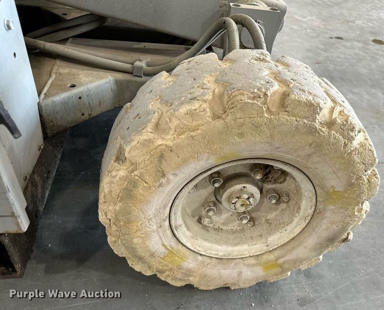 image for item ML9239 Mec 2548HT  scissor lift