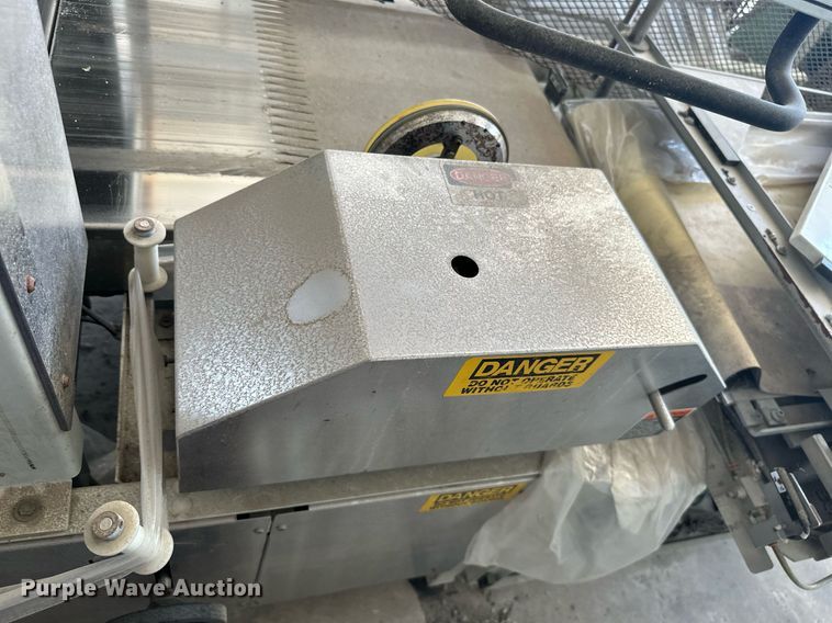 image for item ML9241 Wrapping and sealing equipment