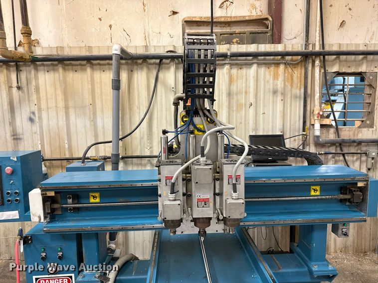 image for item ML9244 (3) Standard Router CNC milling machines