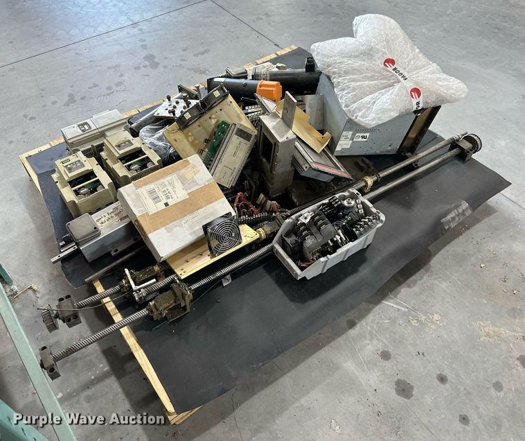 image for item ML9244 (3) Standard Router CNC milling machines