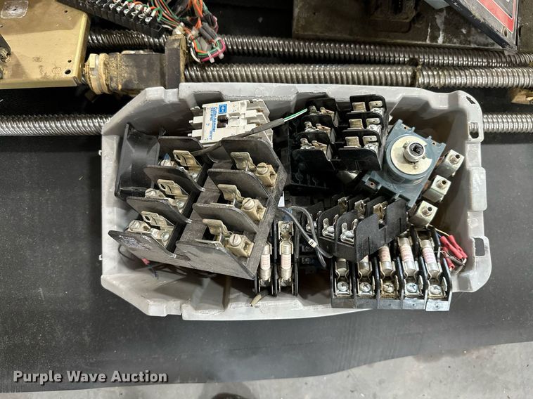 image for item ML9244 (3) Standard Router CNC milling machines