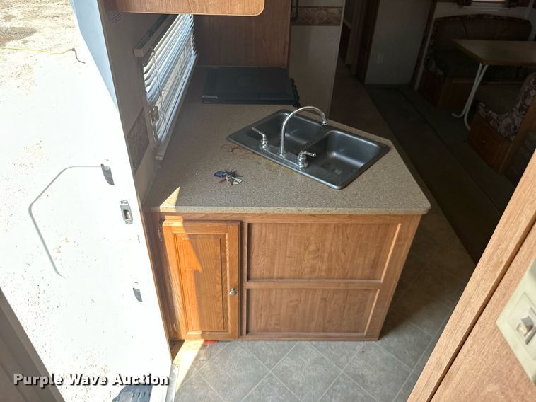 image for item ML9245 2007 Flagstaff Classic Super Lite  camper