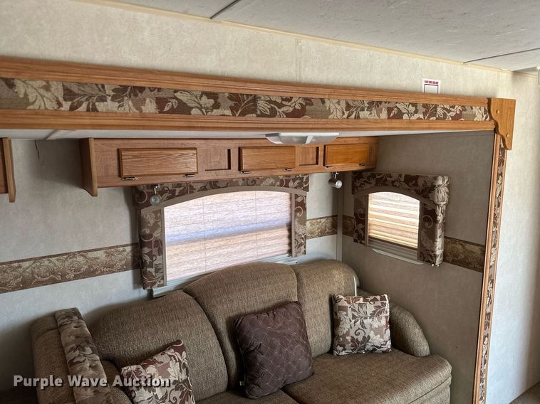 image for item ML9245 2007 Flagstaff Classic Super Lite  camper