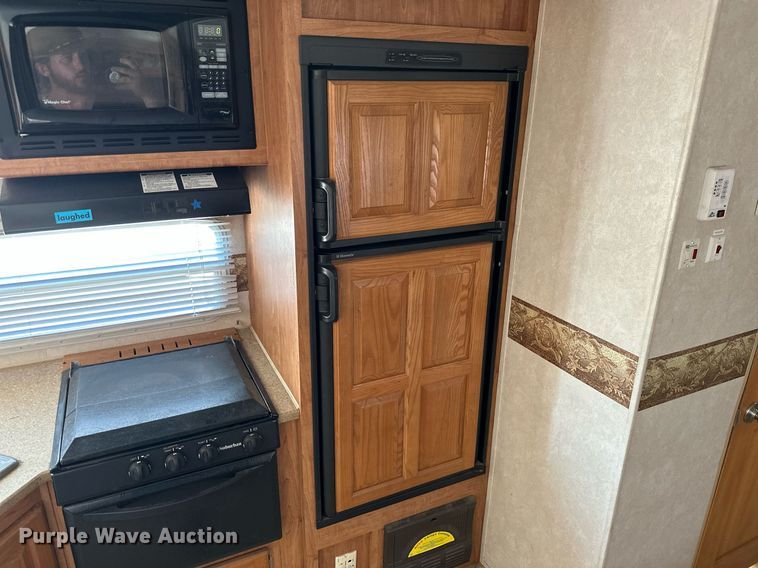 image for item ML9245 2007 Flagstaff Classic Super Lite  camper