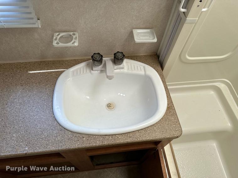 image for item ML9245 2007 Flagstaff Classic Super Lite  camper