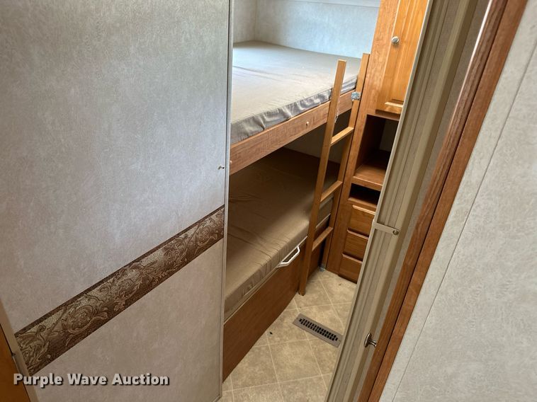 image for item ML9245 2007 Flagstaff Classic Super Lite  camper