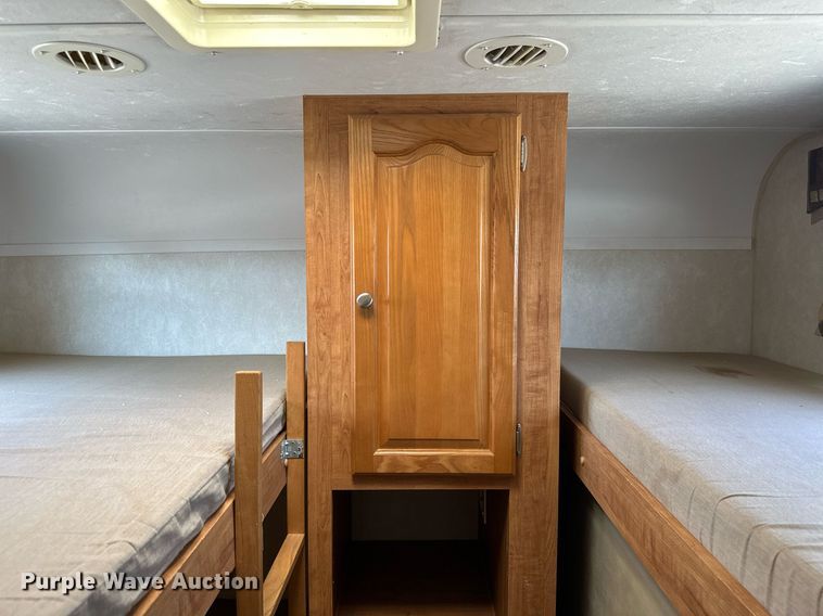 image for item ML9245 2007 Flagstaff Classic Super Lite  camper