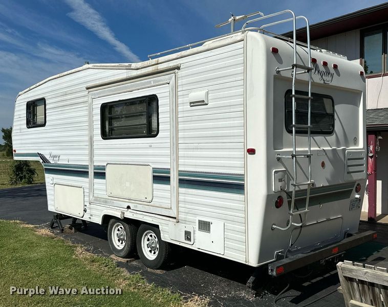 image for item ML9267 1995 Peterson Industries Inc. Legacy  camper