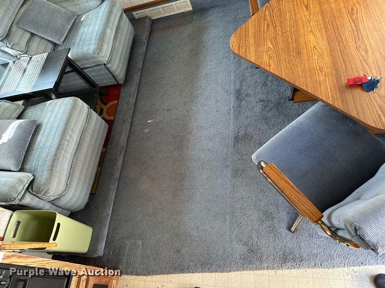 image for item ML9267 1995 Peterson Industries Inc. Legacy  camper