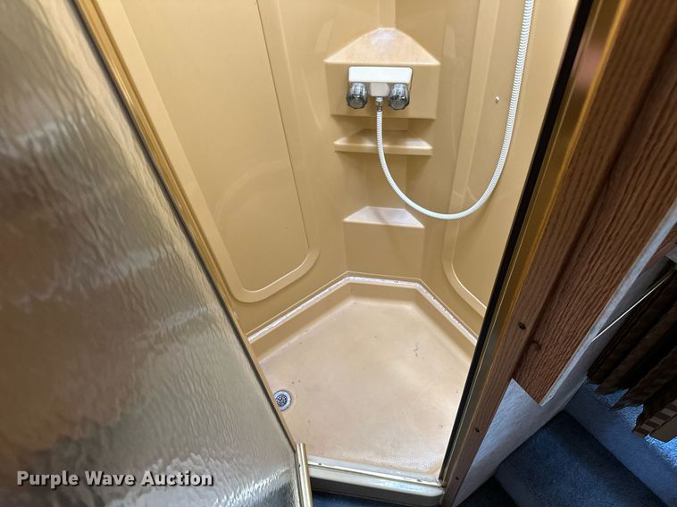 image for item ML9267 1995 Peterson Industries Inc. Legacy  camper