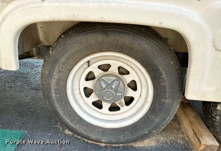 image for item ML9267 1995 Peterson Industries Inc. Legacy  camper