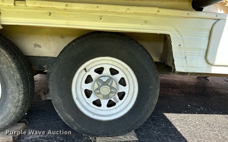 image for item ML9267 1995 Peterson Industries Inc. Legacy  camper