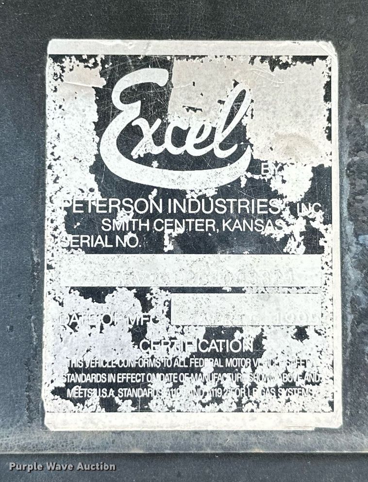 image for item ML9267 1995 Peterson Industries Inc. Legacy  camper