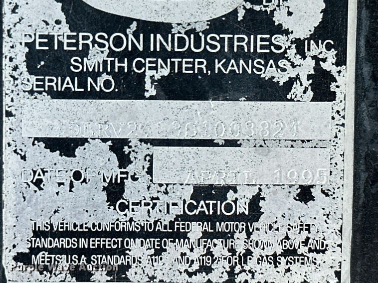 image for item ML9267 1995 Peterson Industries Inc. Legacy  camper