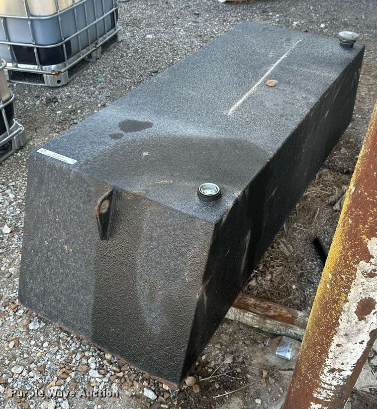 image for item ML9276 Auxiliary fuel tank