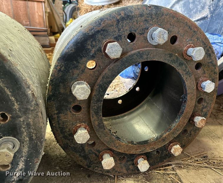 image for item ML9279 (2) 15"W x 18" diameter hubs