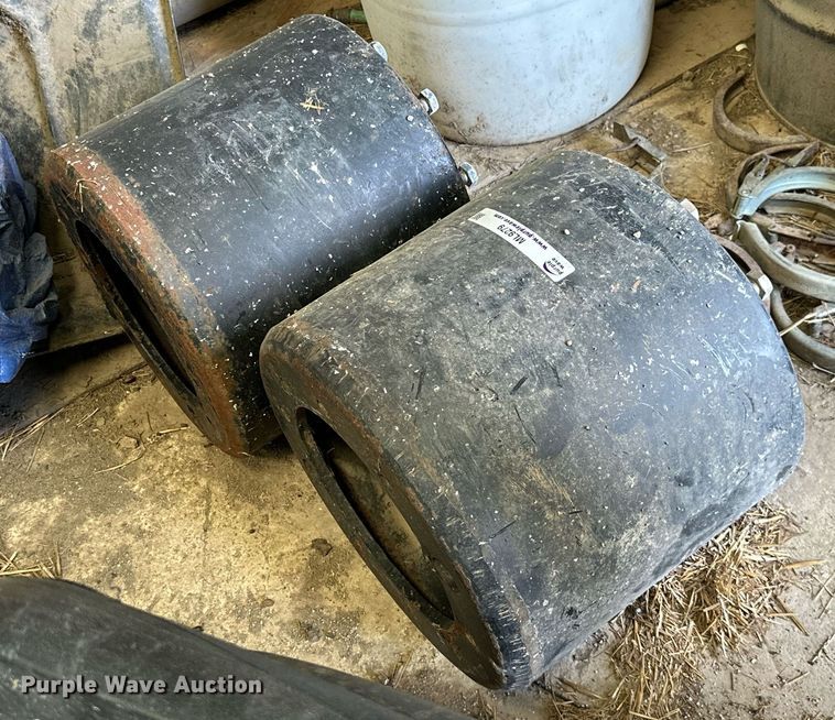 image for item ML9279 (2) 15"W x 18" diameter hubs