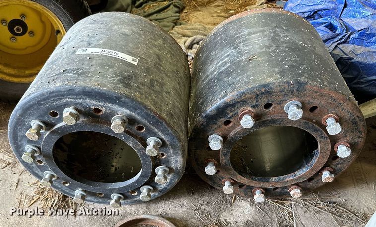 image for item ML9279 (2) 15"W x 18" diameter hubs