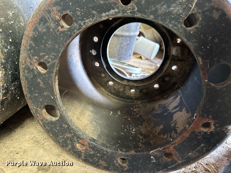 image for item ML9279 (2) 15"W x 18" diameter hubs