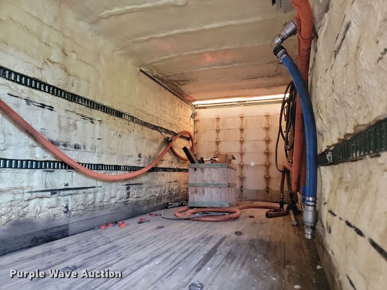 image for item ML9511 2005 Sterling LT7500  box truck