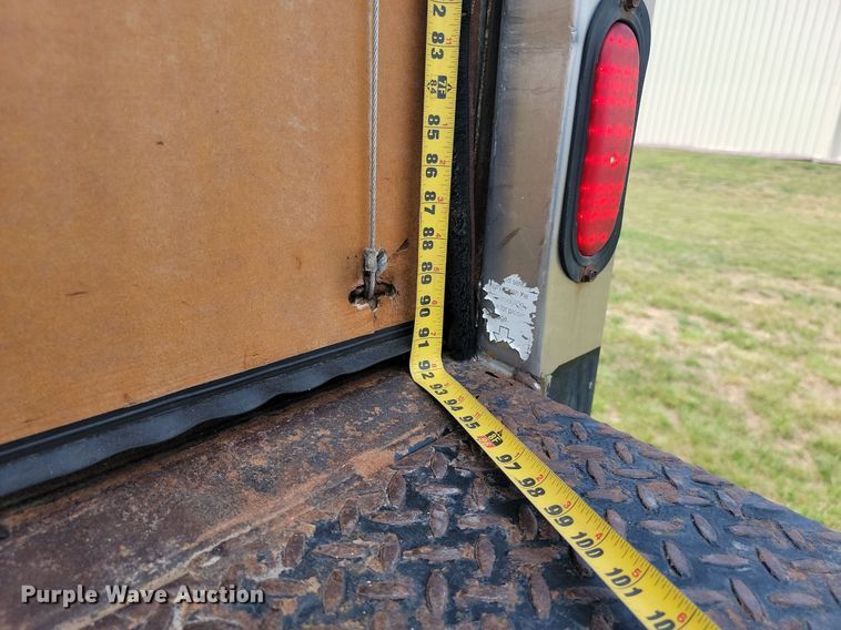 image for item ML9511 2005 Sterling LT7500  box truck