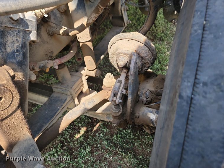 image for item ML9511 2005 Sterling LT7500  box truck