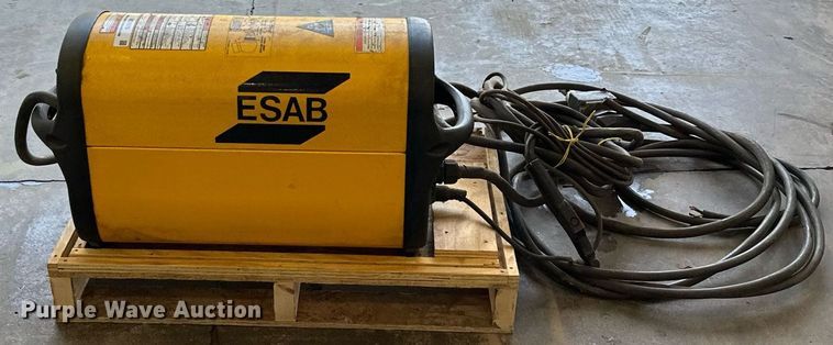image for item MQ9375 Esab Powercut 1500  plasma cutter