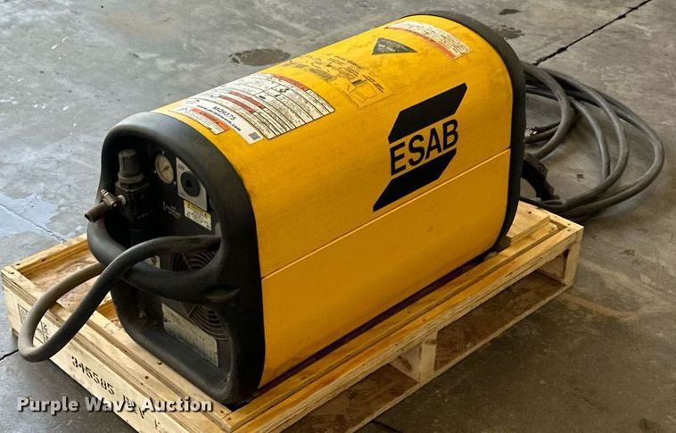 image for item MQ9375 Esab Powercut 1500  plasma cutter