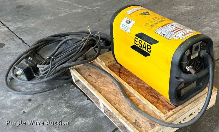 image for item MQ9375 Esab Powercut 1500  plasma cutter