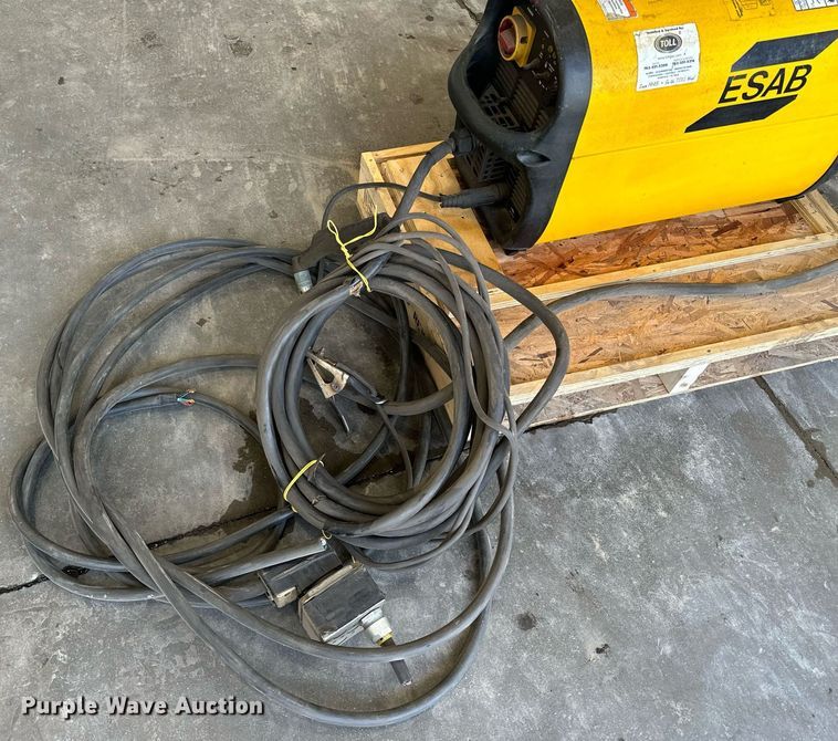 image for item MQ9375 Esab Powercut 1500  plasma cutter