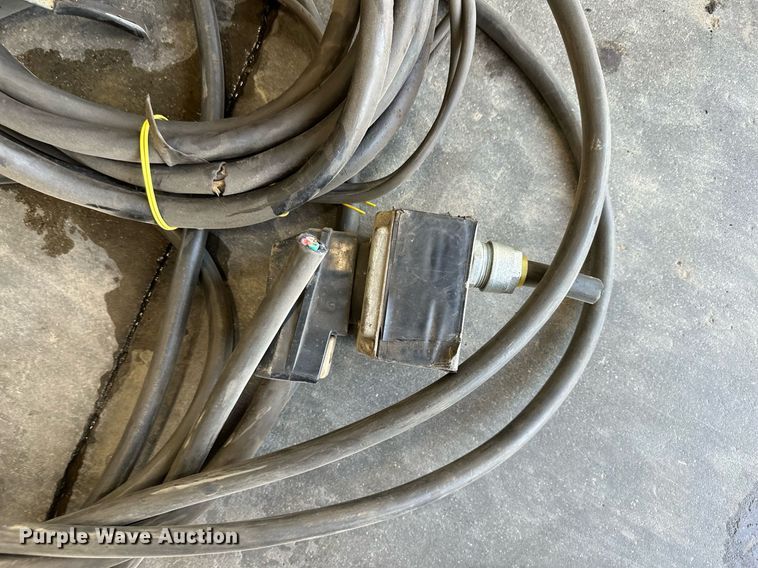 image for item MQ9375 Esab Powercut 1500  plasma cutter