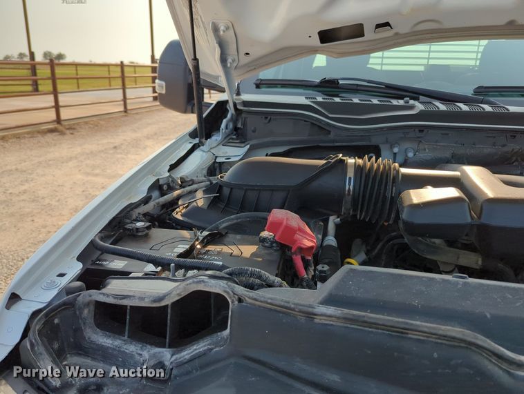 image for item MX9363 2019 Ford F250 Super Duty  SuperCab utility bed pickup truck