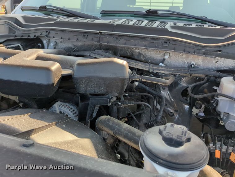 image for item MX9363 2019 Ford F250 Super Duty  SuperCab utility bed pickup truck