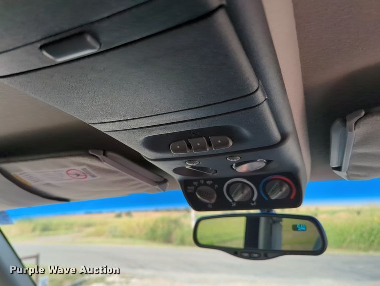 image for item MX9364 1999 Chevrolet Suburban  SUV