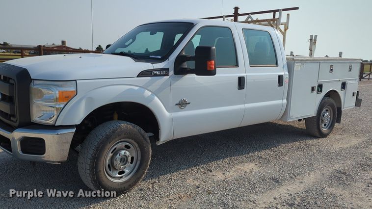 image for item MX9366 2014 Ford F350 Super Duty  Crew Cab utility bed pickup truck