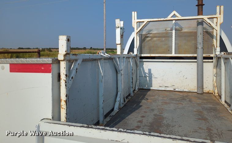 image for item MX9366 2014 Ford F350 Super Duty  Crew Cab utility bed pickup truck