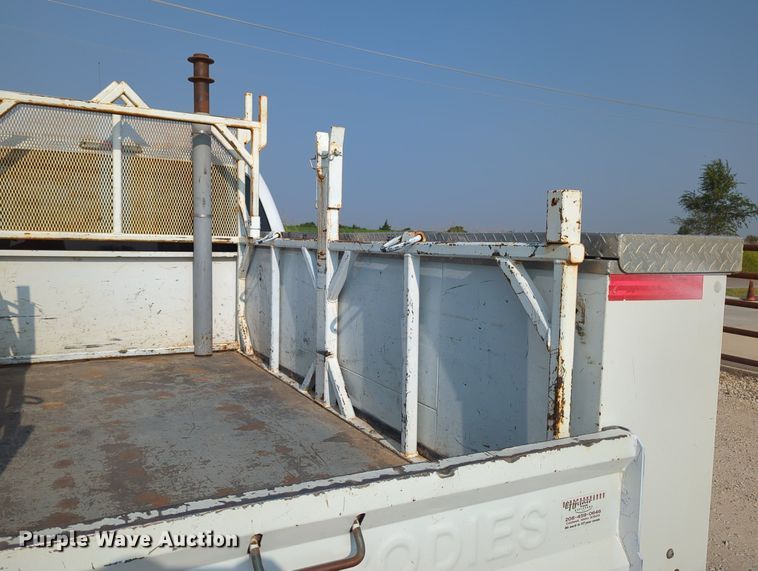 image for item MX9366 2014 Ford F350 Super Duty  Crew Cab utility bed pickup truck