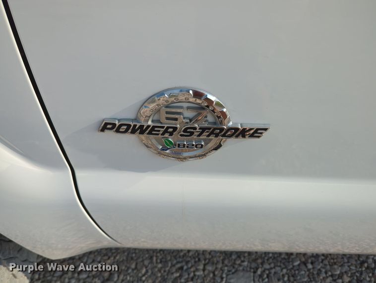 image for item MX9366 2014 Ford F350 Super Duty  Crew Cab utility bed pickup truck