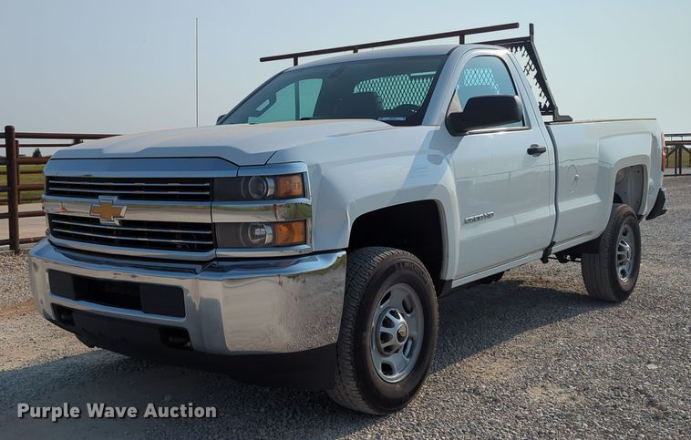 image for item MX9368 2016 Chevrolet Silverado 2500HD  pickup truck
